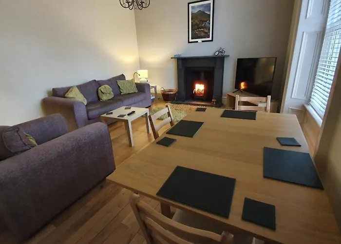 Lovely Property In Central Broughty Ferry, Dundee
